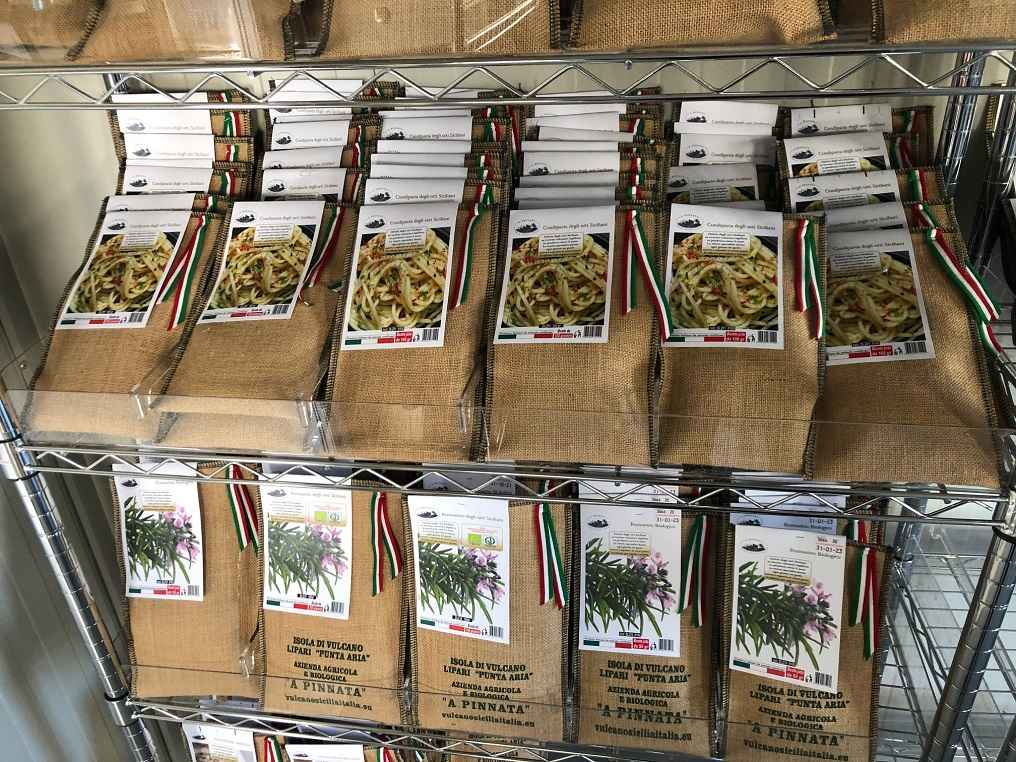 carrello espositore prodotti A'Pinnata